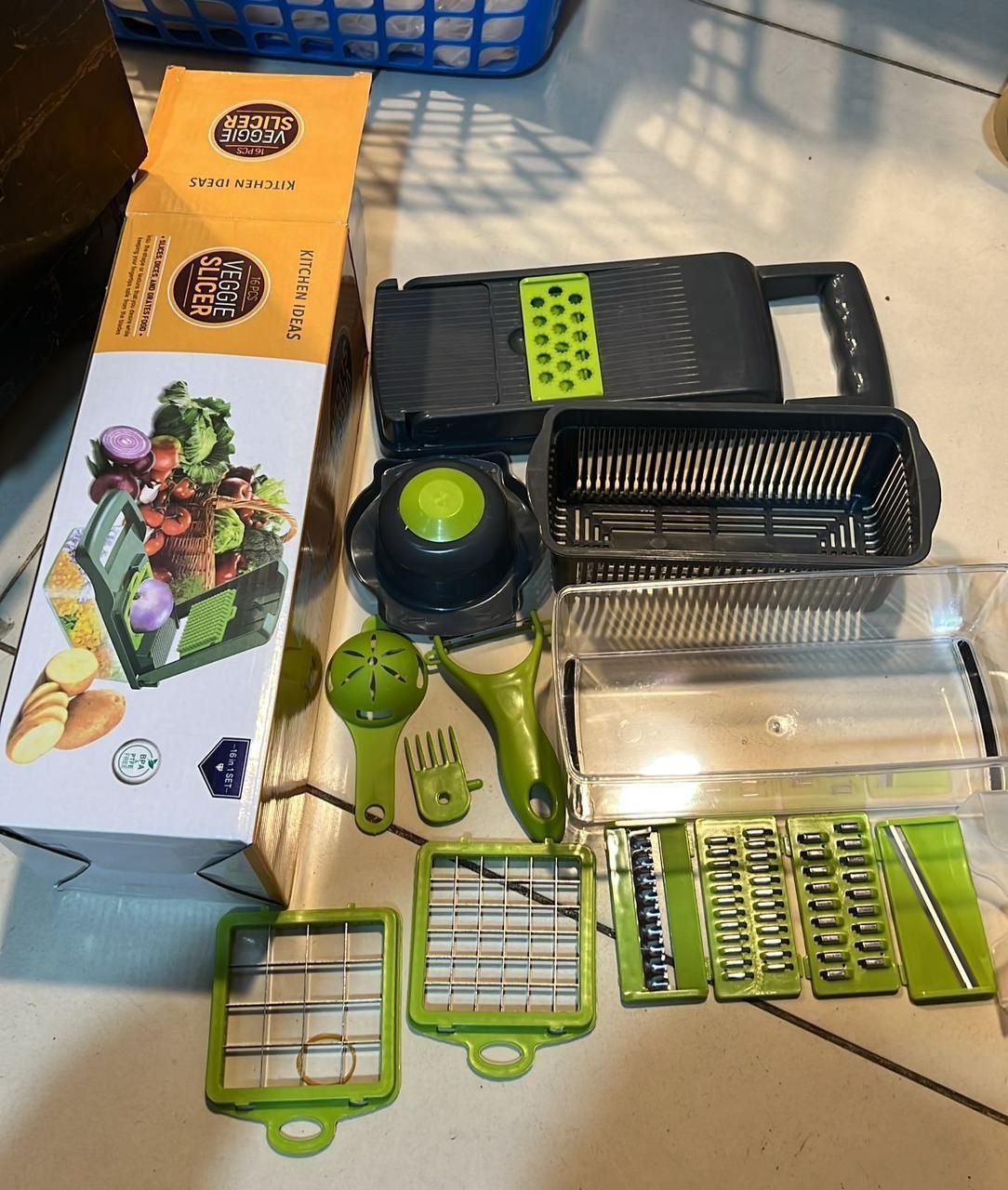 16-In-1 Multifunctional Vegetable Chopper& Slicer